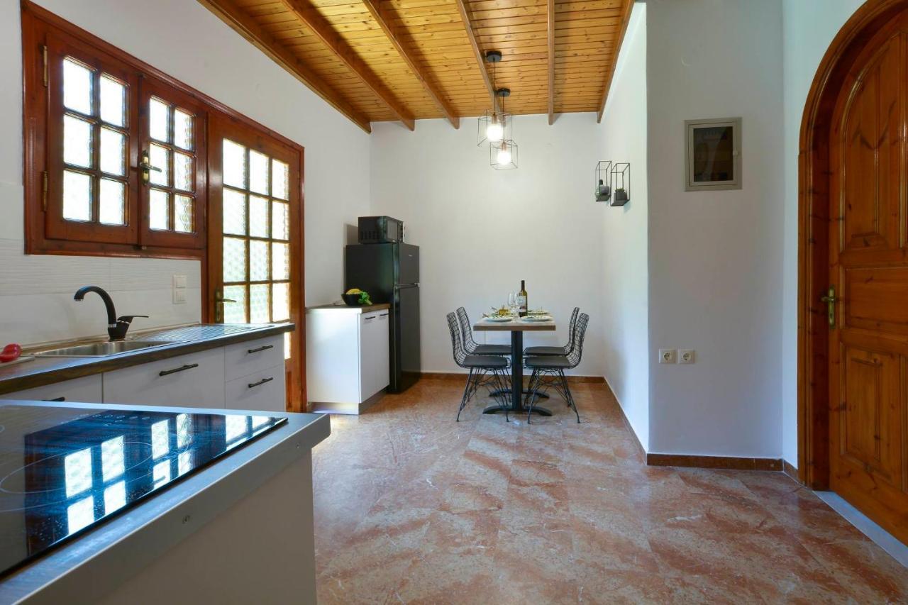 Alamanos House Meszongí Kültér fotó